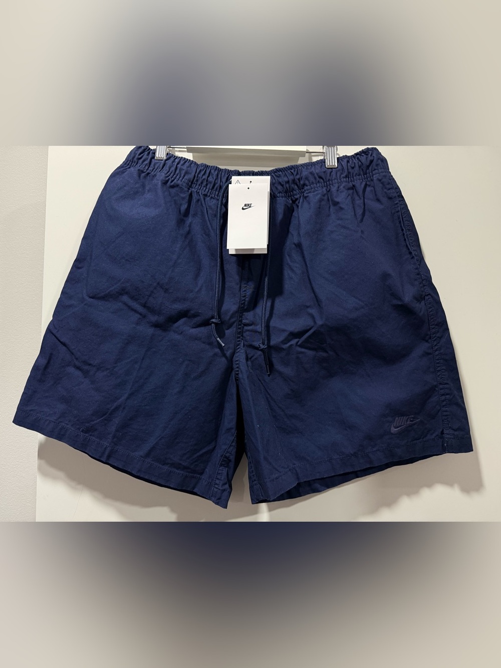 Nike Club Men's Flow Shorts Blue Sz. Medium New with tags.